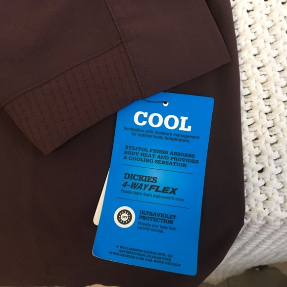 DICKIES COOLING WOVEN 4 WAY FLEX LONG SLEEVE BUTTON DOWN RUST COLORED MEN SHIRT - Picture 2 of 5